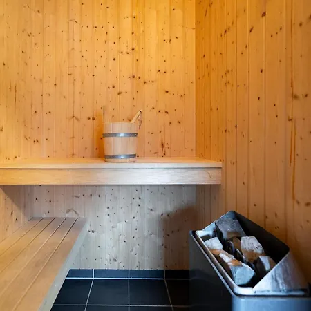 Coastal Wellness House Fuer 10 Personen Lejlighed